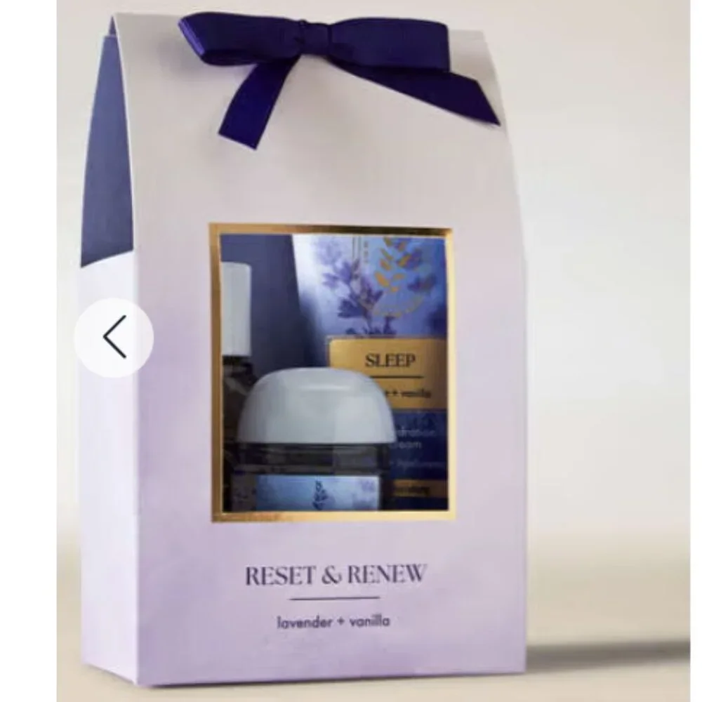 NWT Bath and Body Works Lavender Vanilla Mini Gift Set